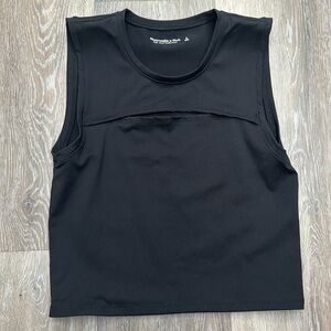 Key Hole Crop Tank
